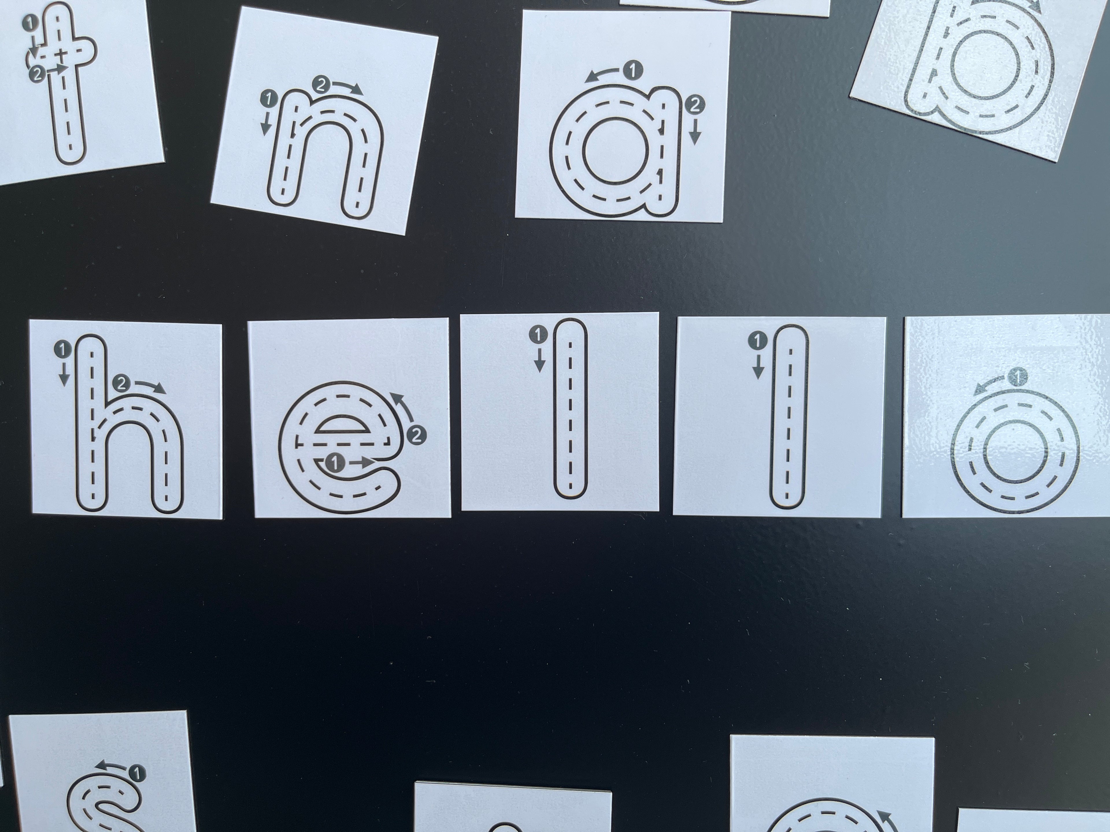 English Magnetic Word Building Set 50 Pieces - Supports KS1 Learning - Reading, Writing, Phonics and Spelling